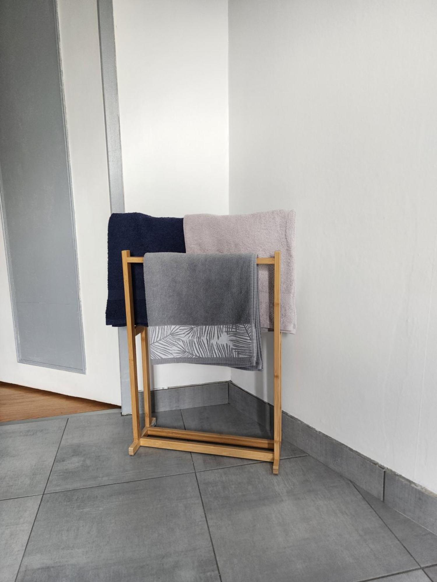 Appartement Duplex F2 Tout Confort Proche Centre Ville Avec Parking Gratuit Montluçon Exterior foto